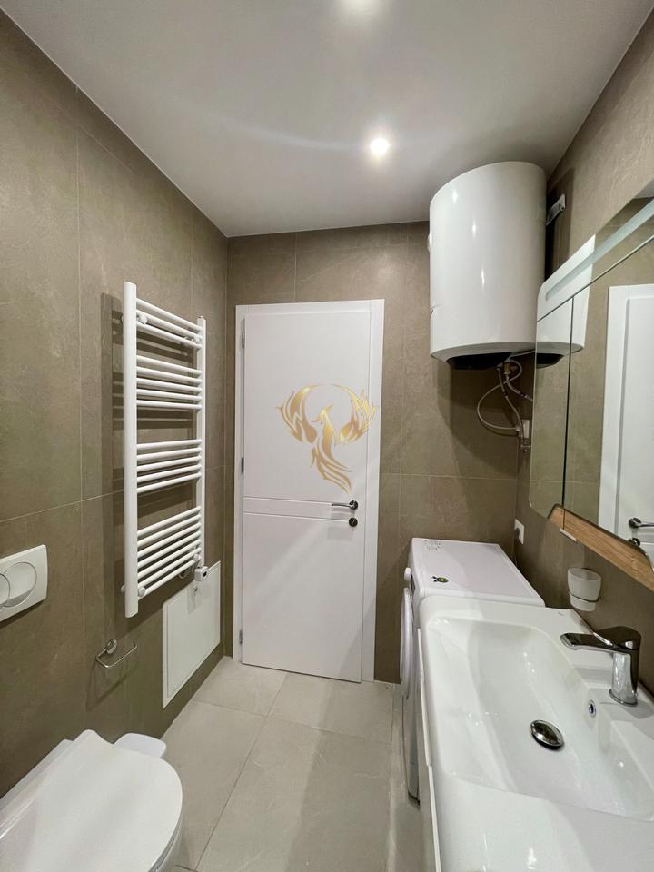 Jepet me qira Apartment 2+1 te Rr. e Kavajes