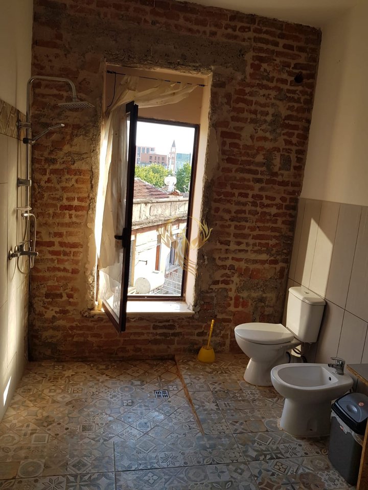 Jepet me qira Garsoniere ne Qender