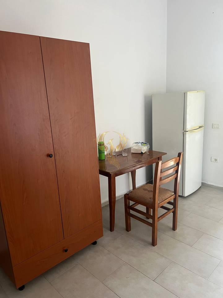 Jepet me qira garzoniere ne Ali Dem