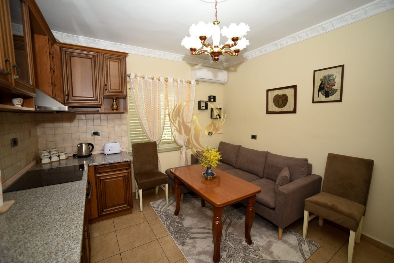 Jepet me qira Apartament 2+1 tek Rruga Fortuzi