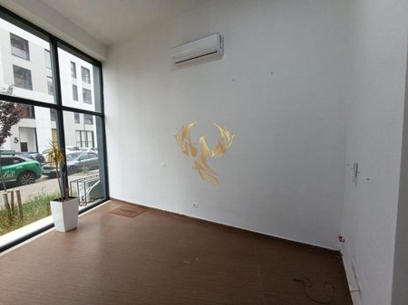 Jepet me qera Ambjent Biznesi tek Jordan 
Misja