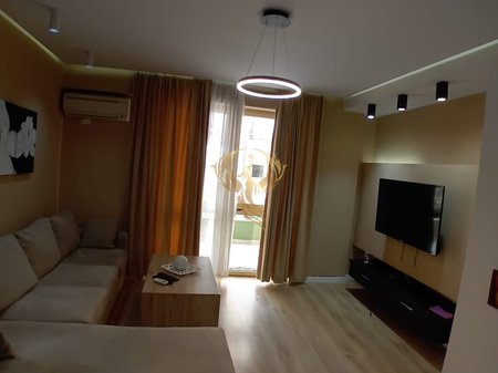 Jepet me qira Apartament 1+1 ne Myslym Shyr