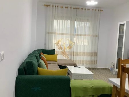 Jepet me qira Apartament 1+1 Yzberisht