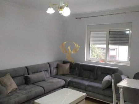 Jepet me Qera Apartament 1+1 te Varri Bami