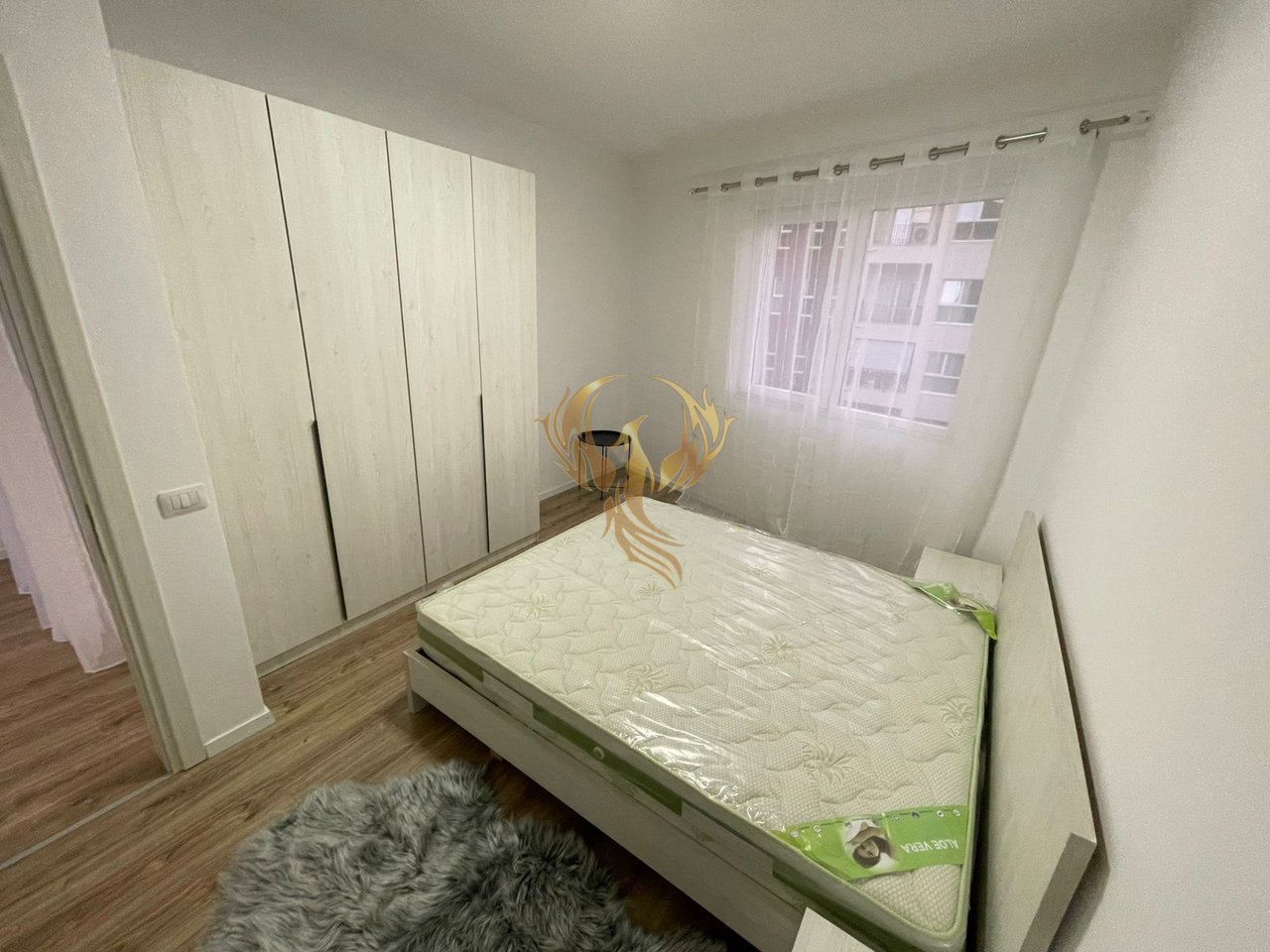 Jepet me qira Apartament 1+1 Laprake