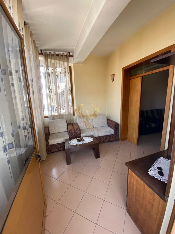 Affittasi ingresso 2+1 Fresk