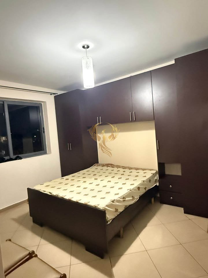 Jepet me Qera Apartament 1+1 ne Shkoze