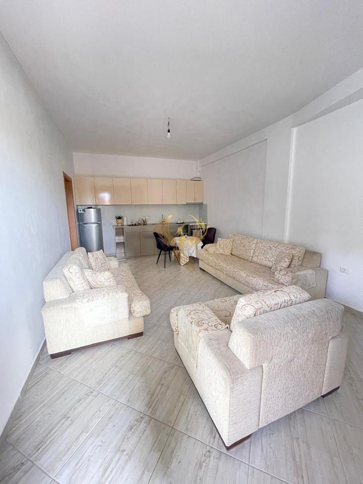 1+1 entrance for rent in Selit