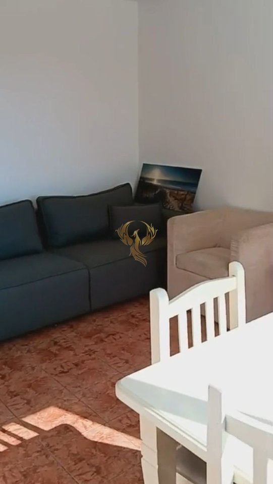 Jepet me qera Apartament 1+1 21 Dhjetori