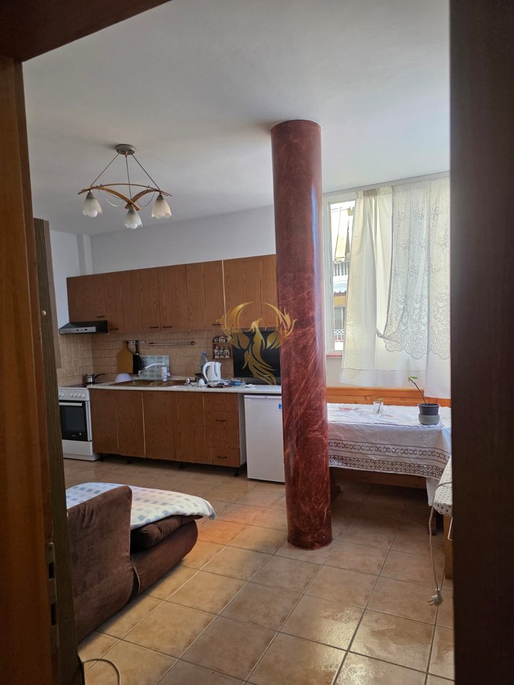 For rent Entrance 1+1 Zogu i Pare Boulevard