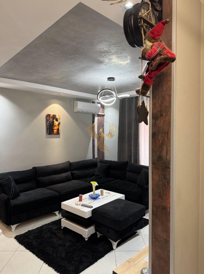 Jepet me qira Apartment 3+1 ne Kopshti Botanik