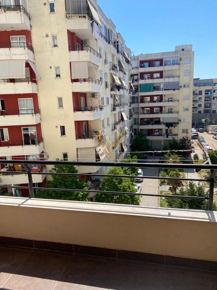 Appartamento 1+1 in affitto ad Astir