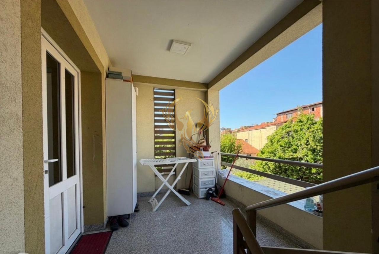 Jepet me qira Hyrje 2+1 tek Ish Fusha Aviacionit