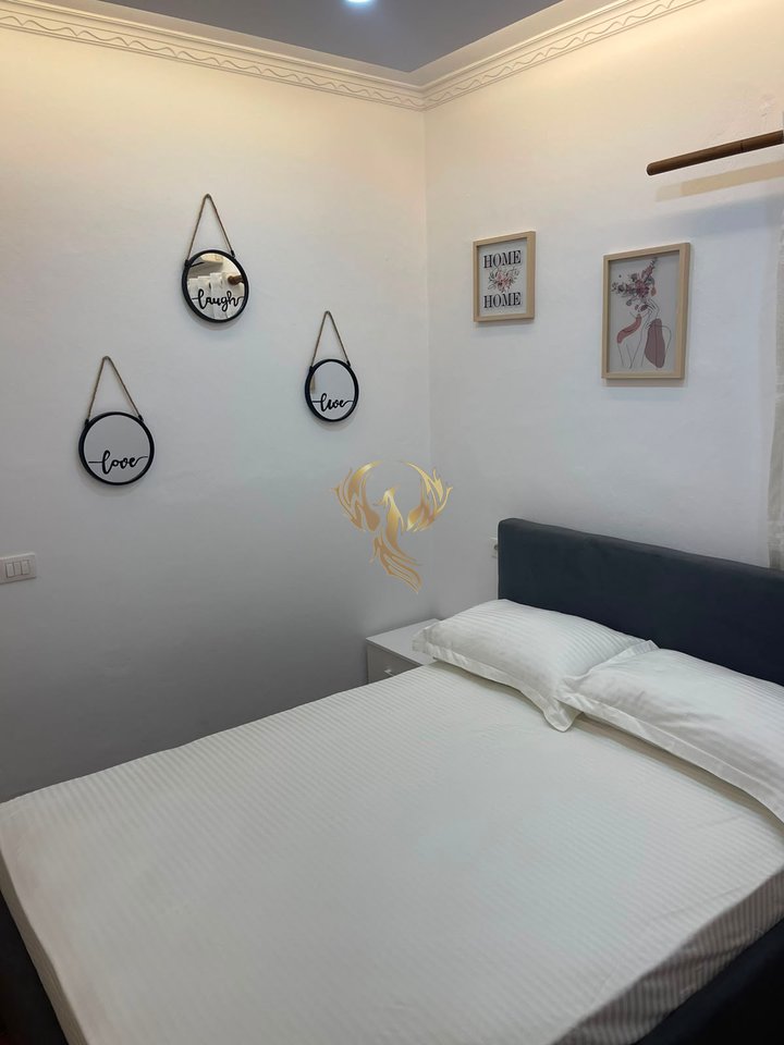 Monolocale in affitto vicino al Liceo Partizani
