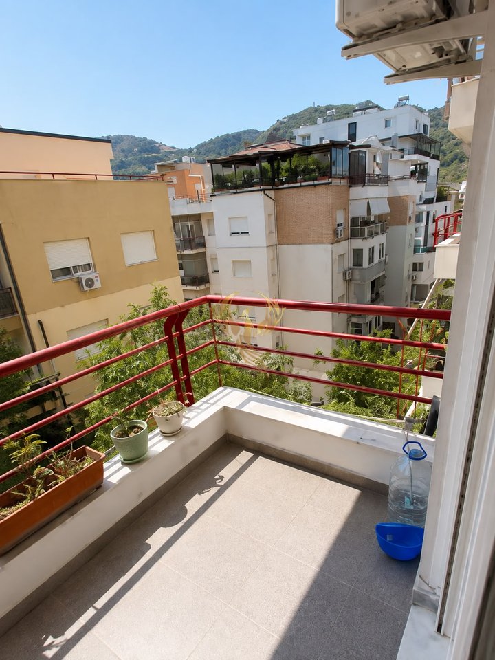 For rent Apartment 2+1 Dry Lake