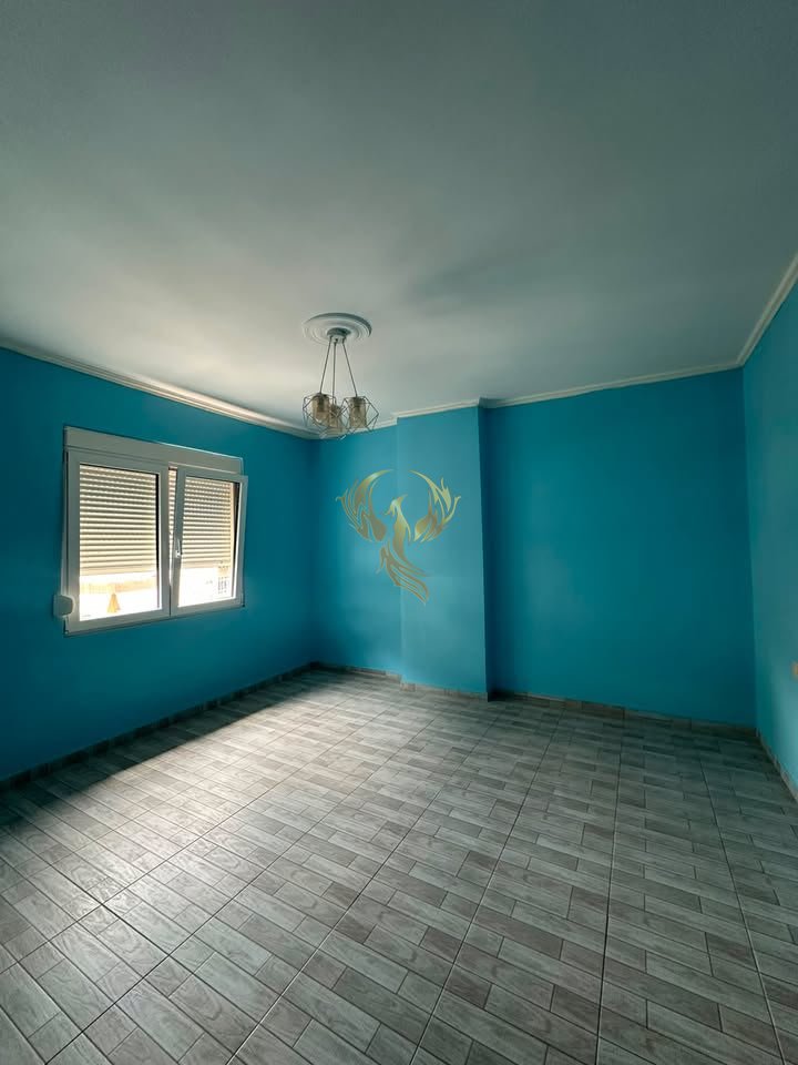 Jepet me qera apartament 2+1 në Astir