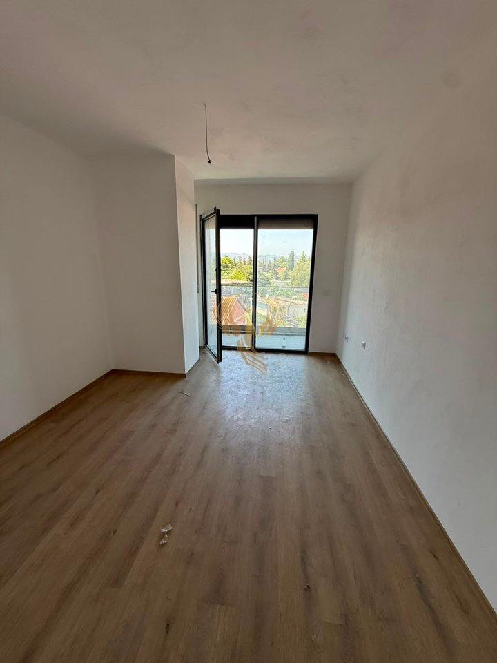 Jepet me qera apartament 2+1+2 bosh në Don Bosko
