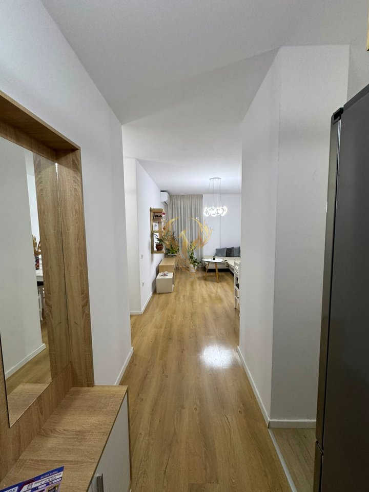 Jepet me qira Apartament 2+1+2 tek Ministria e Mbrojtjes