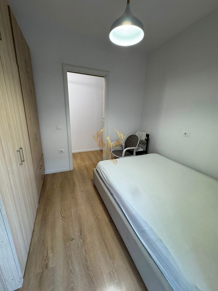 Jepet me qira Apartament 2+1+2 tek Ministria e Mbrojtjes