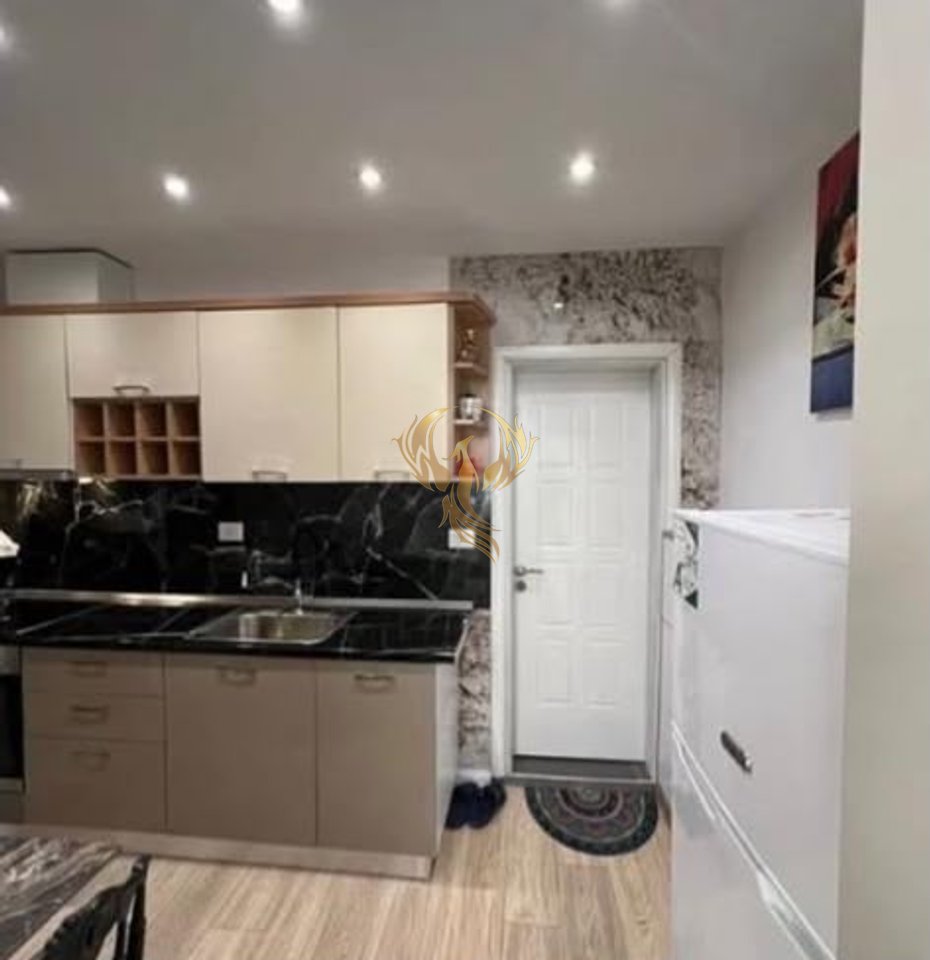 Luxury studio for rent at 21 Dhjetori