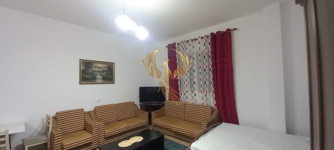 Monolocale in affitto a Shkoze