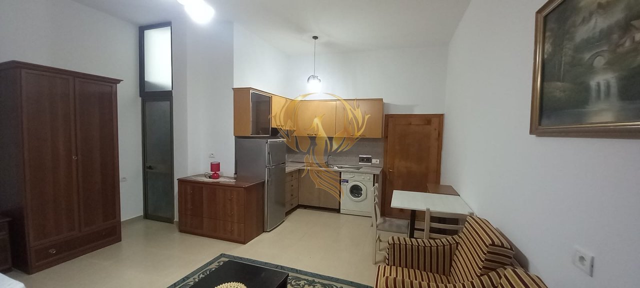 Monolocale in affitto a Shkoze