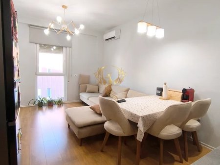 Jepet me qira Apartament 2+1 Selite