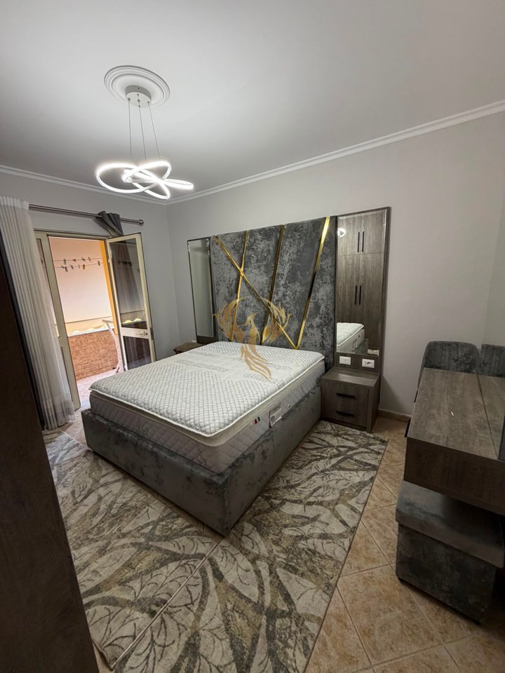Jepet me qera apartament 2+1 tek Rruga e Durrsit