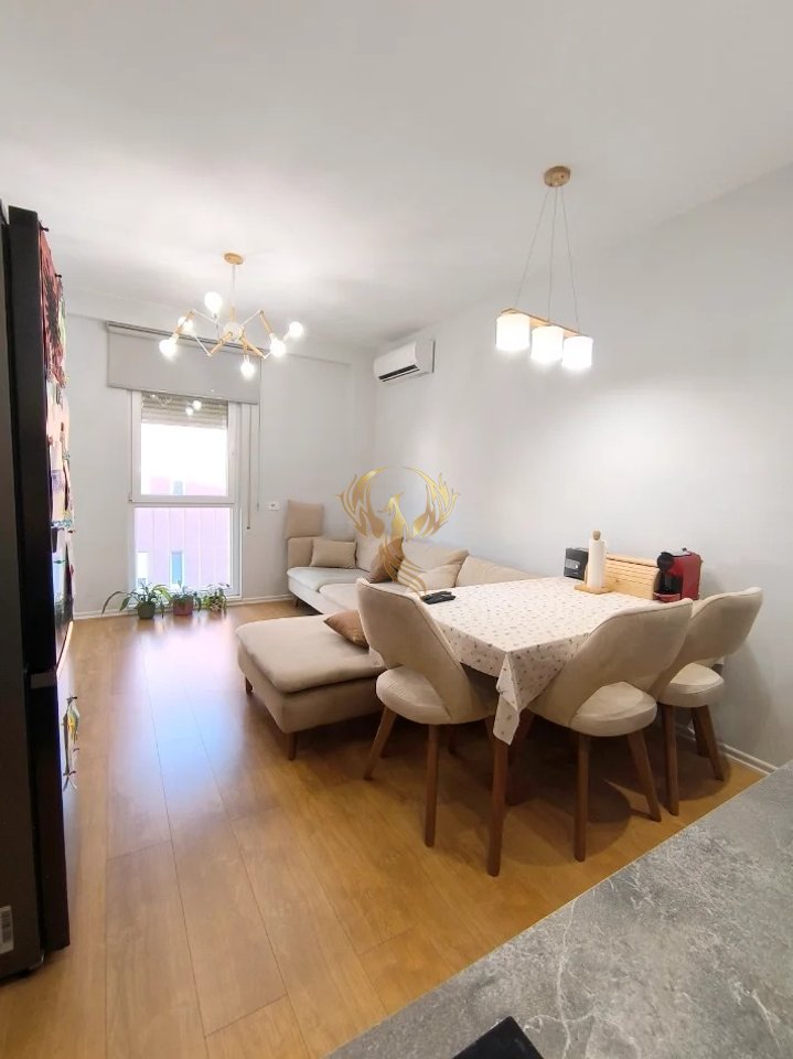 Jepet me qira Apartament 2+1 Selite