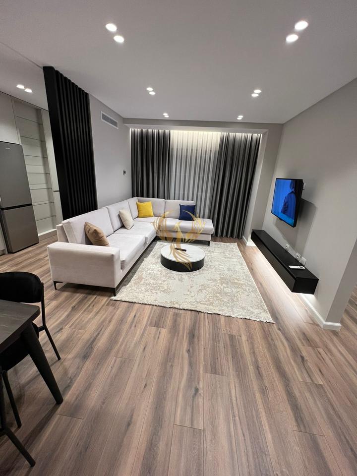 Jepet me qera Apartament  2+1 , tek Fusha e Aviacionit