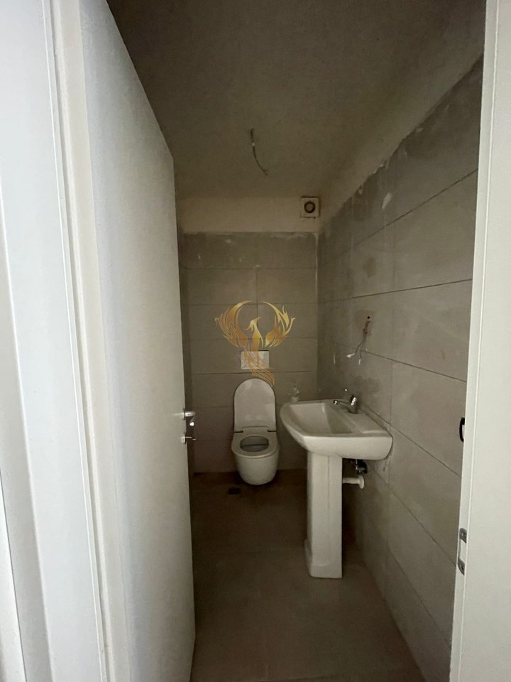 Locale commerciale in affitto vicino al Mercato Nuovo