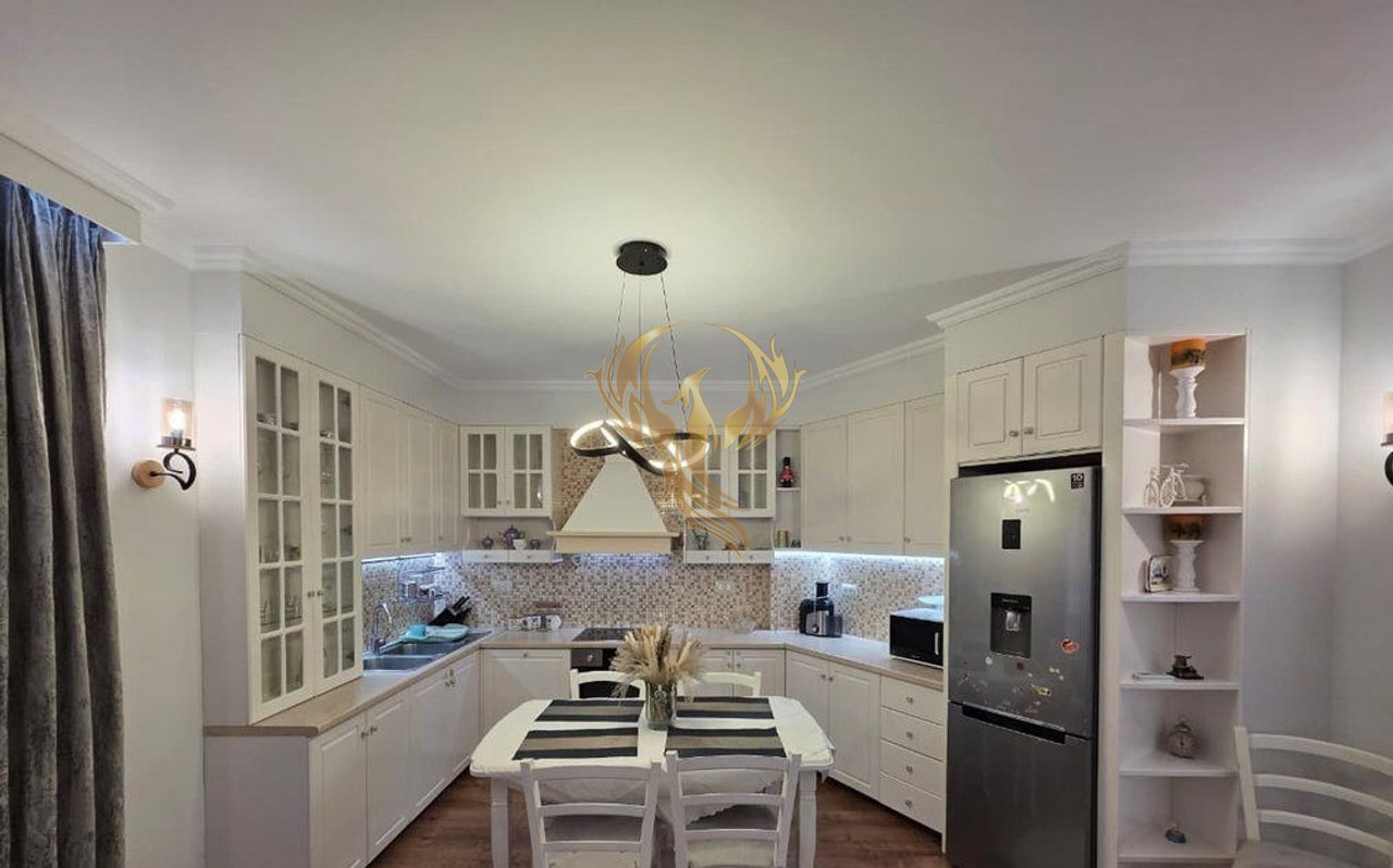 Super apartment 3+2+2Bllk for rent at Kodra Diellit