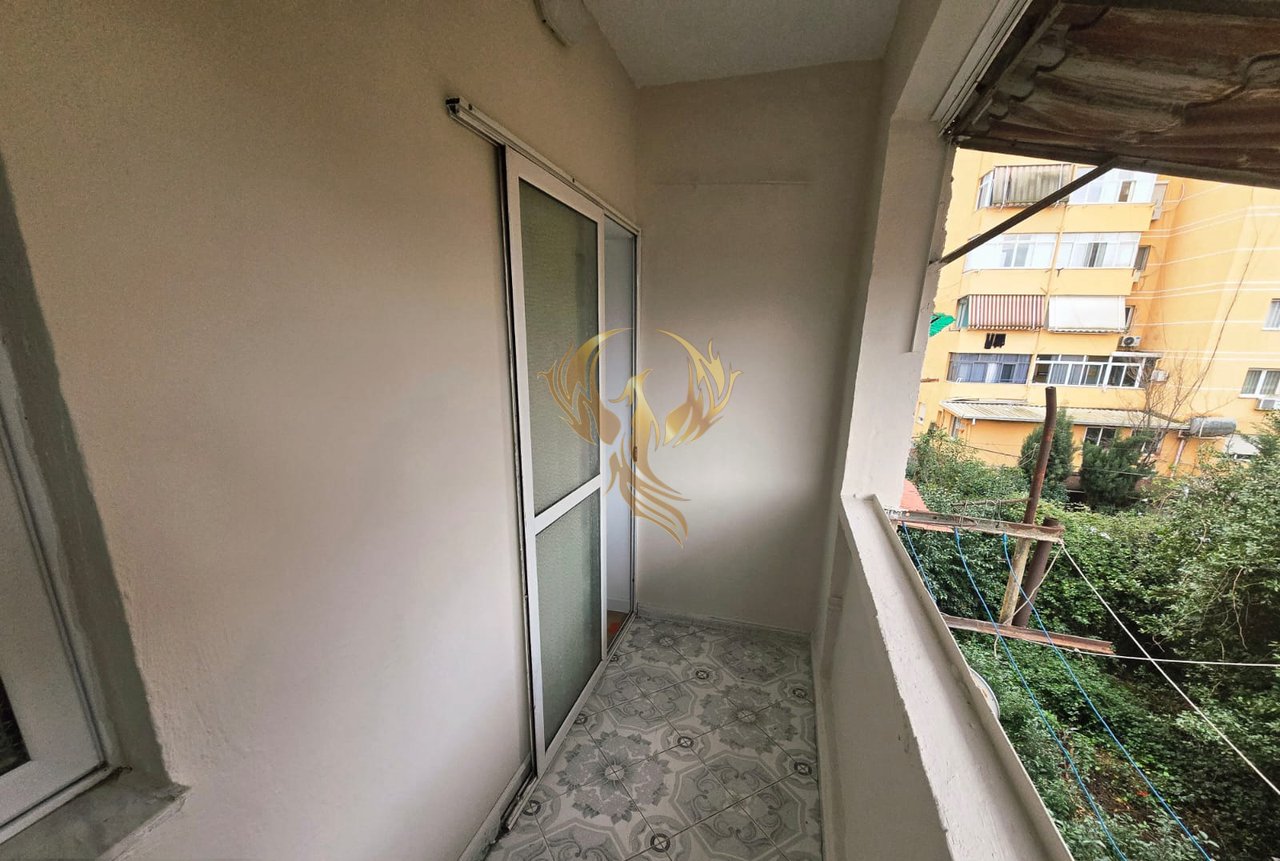 Jepet me qira apartament 1+1 ne Porcelan