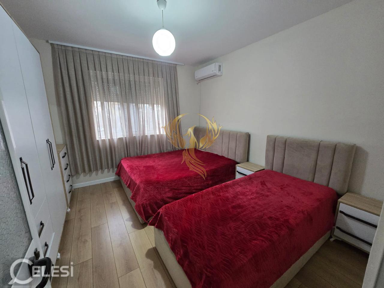 Jepet me qira apartament 1+1 ne Porcelan