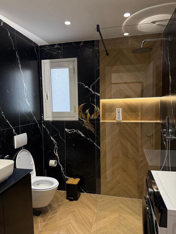 Jepet me qira Super Apartament Luksoz 1+1 Liqeni Artificial