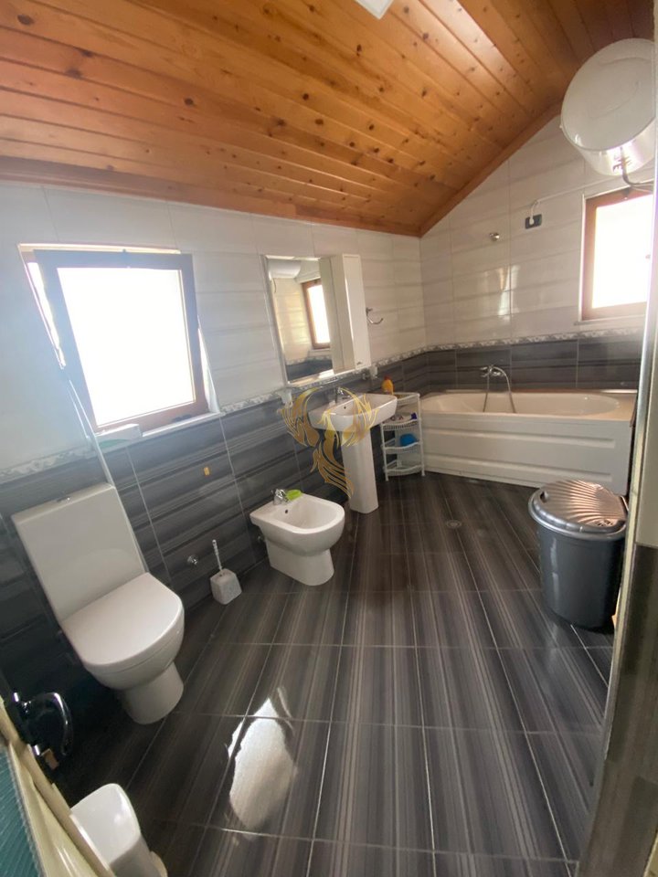 Affittasi ingresso 1+1 a Fresk