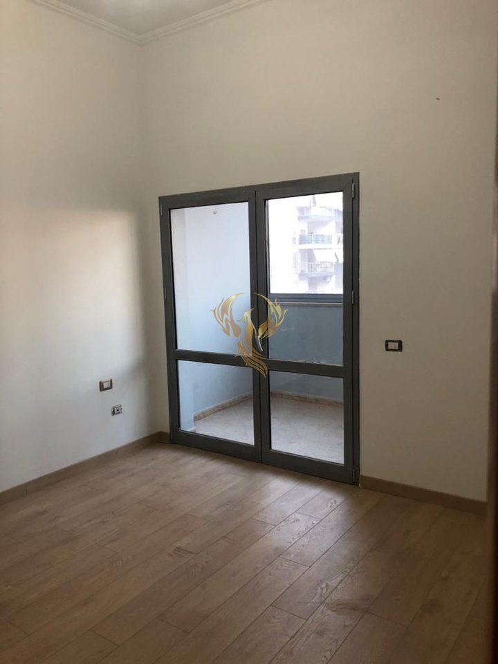 Monolocale in affitto a Zogu i Zi