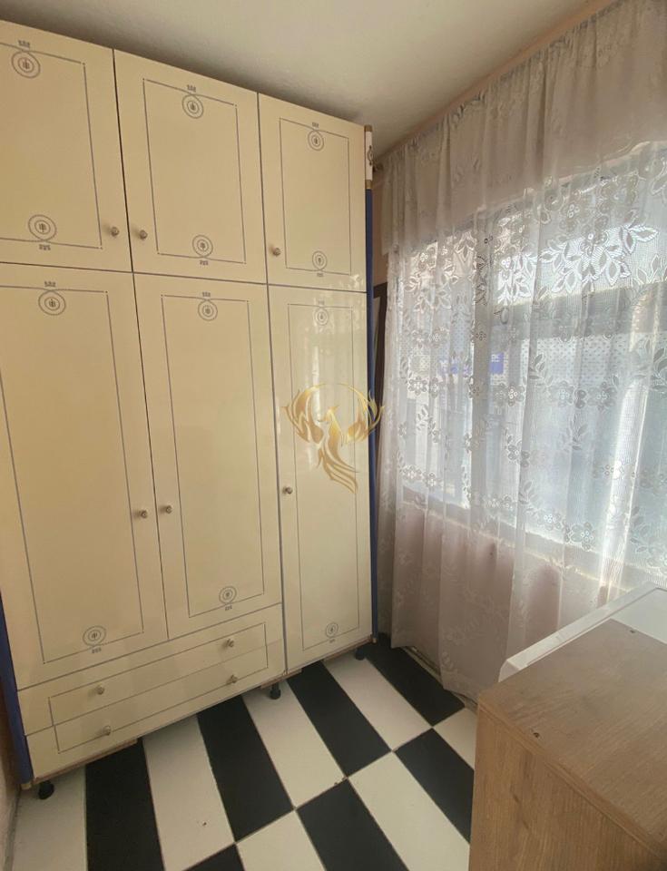 Jepet me qira hyrje 1+1 Myslym Shyr