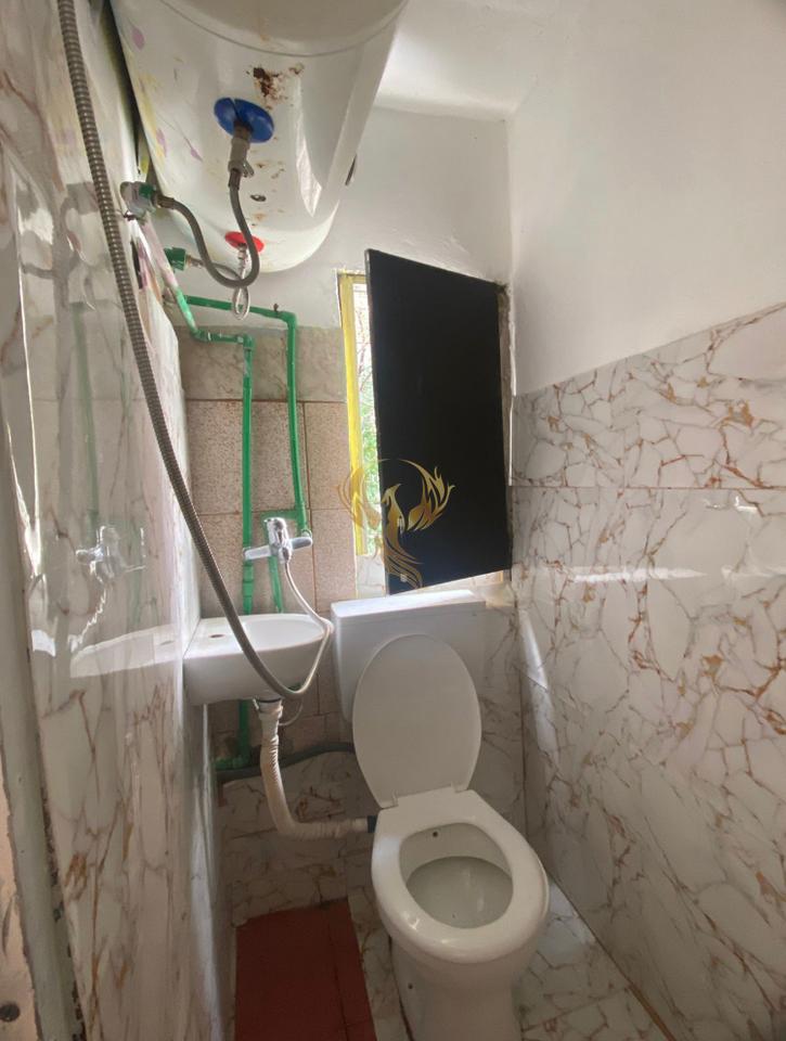 Jepet me qira hyrje 1+1 Myslym Shyr