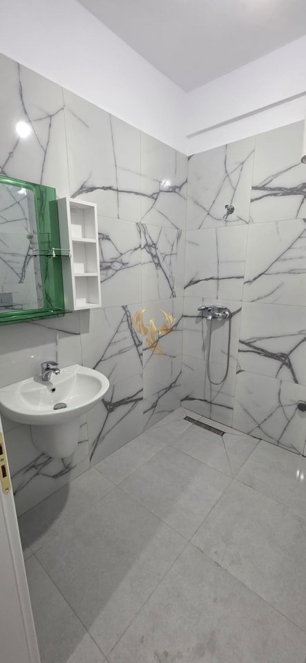 Appartamento 1+1 in affitto ad Astir