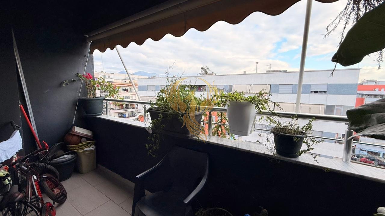 Jepet me qira apartament 2+1+2+2Bllk ne Astir