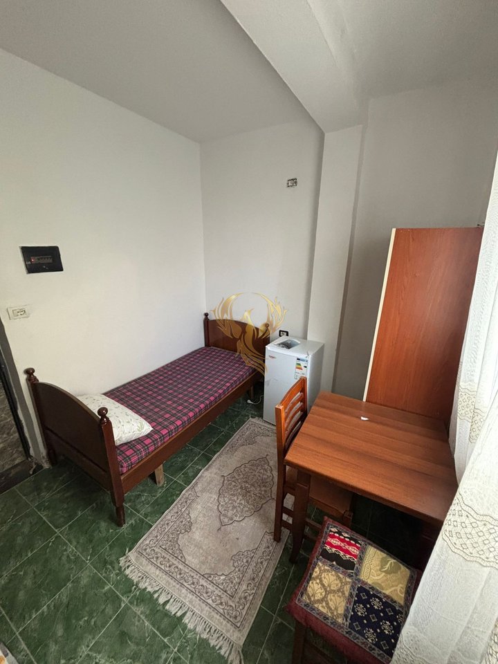 Jepet me qira Garsoniere tek Qytet Studenti