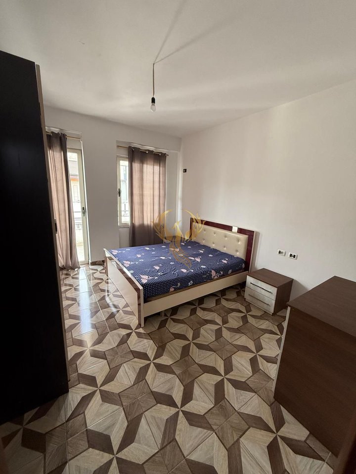 Jepet me qera Apartament 2+1+Bllk , tek Liqeni i Thate