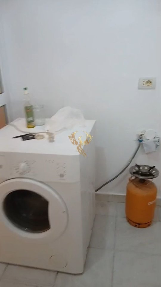 Jepet me qera Hyrje 1+1, tek Siri Kodra