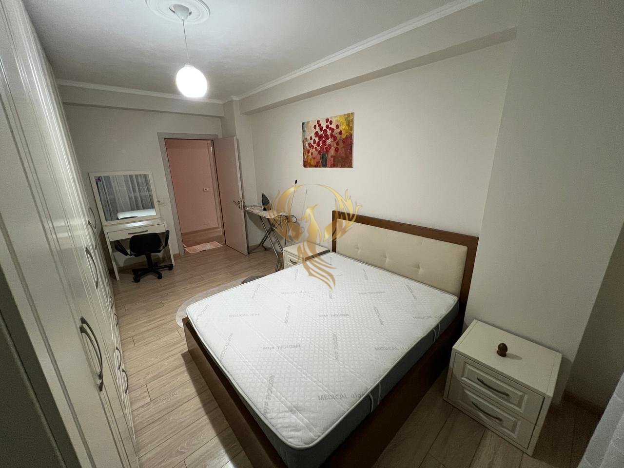Jepet me qera Apartament 2+1+2+Post Parkimi ne Astir