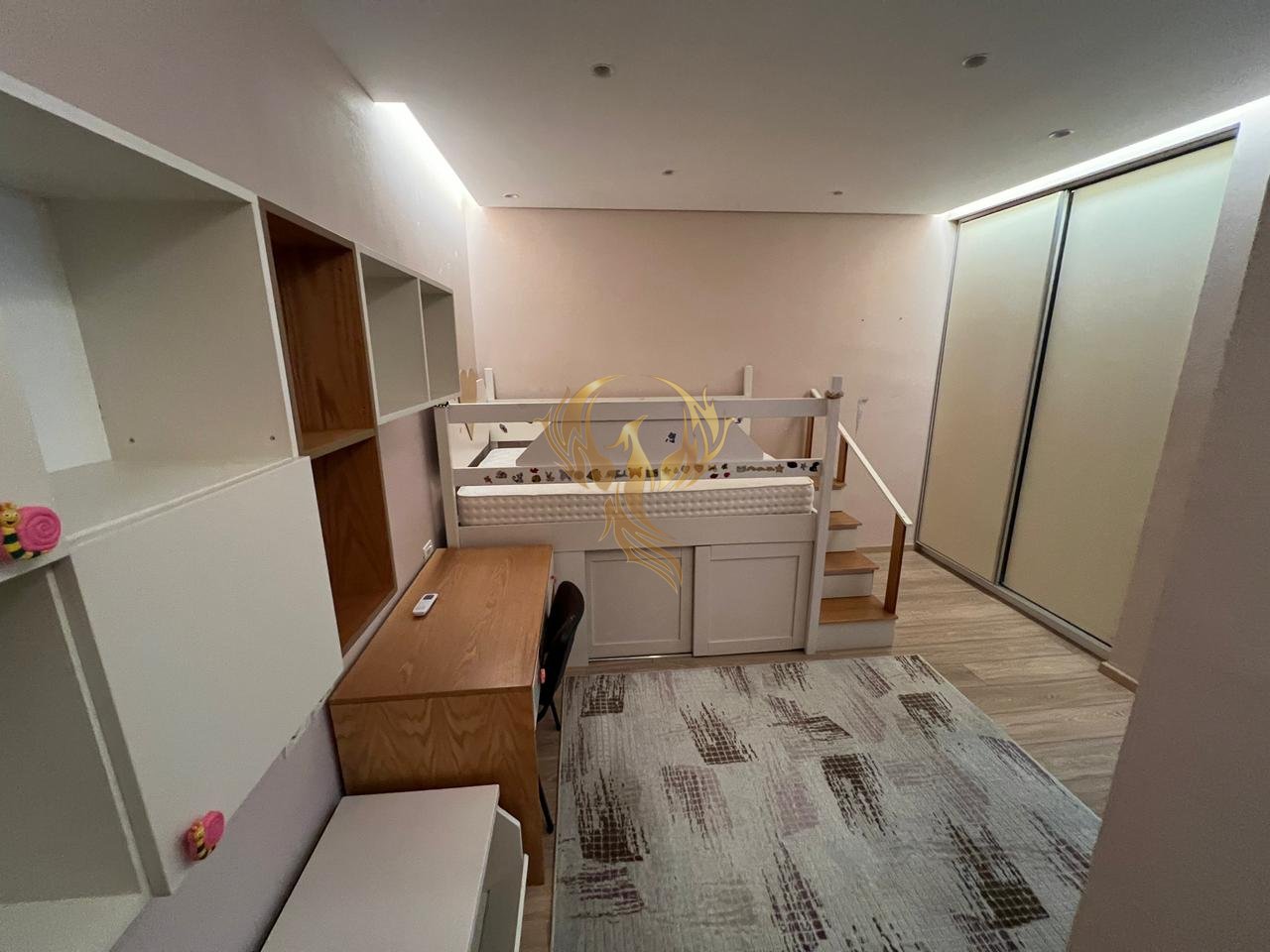 Jepet me qera Apartament 2+1+2+Post Parkimi ne Astir