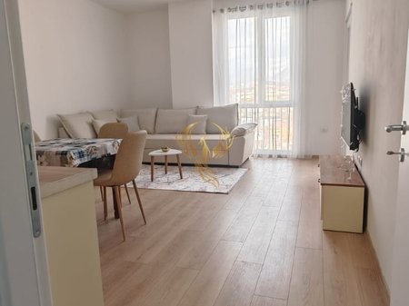 Jepet me qera Apartament 1+1 ne Shkoze