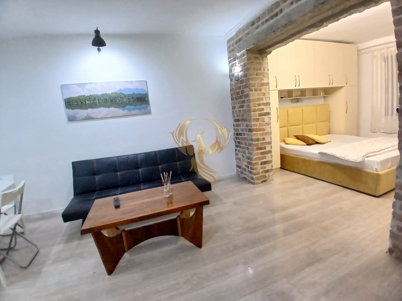 Jepet me qera Apartamenti 1+1, tek Rruga e Durresit