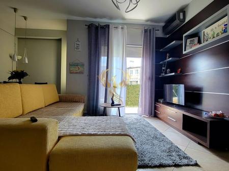 Jepet me qira apartament 1+1+Bllk ne Ali Dem