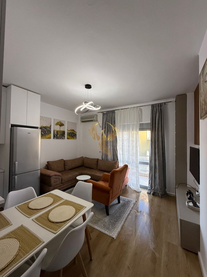 Jepet me qera Apartament 1+1 ne Fresk